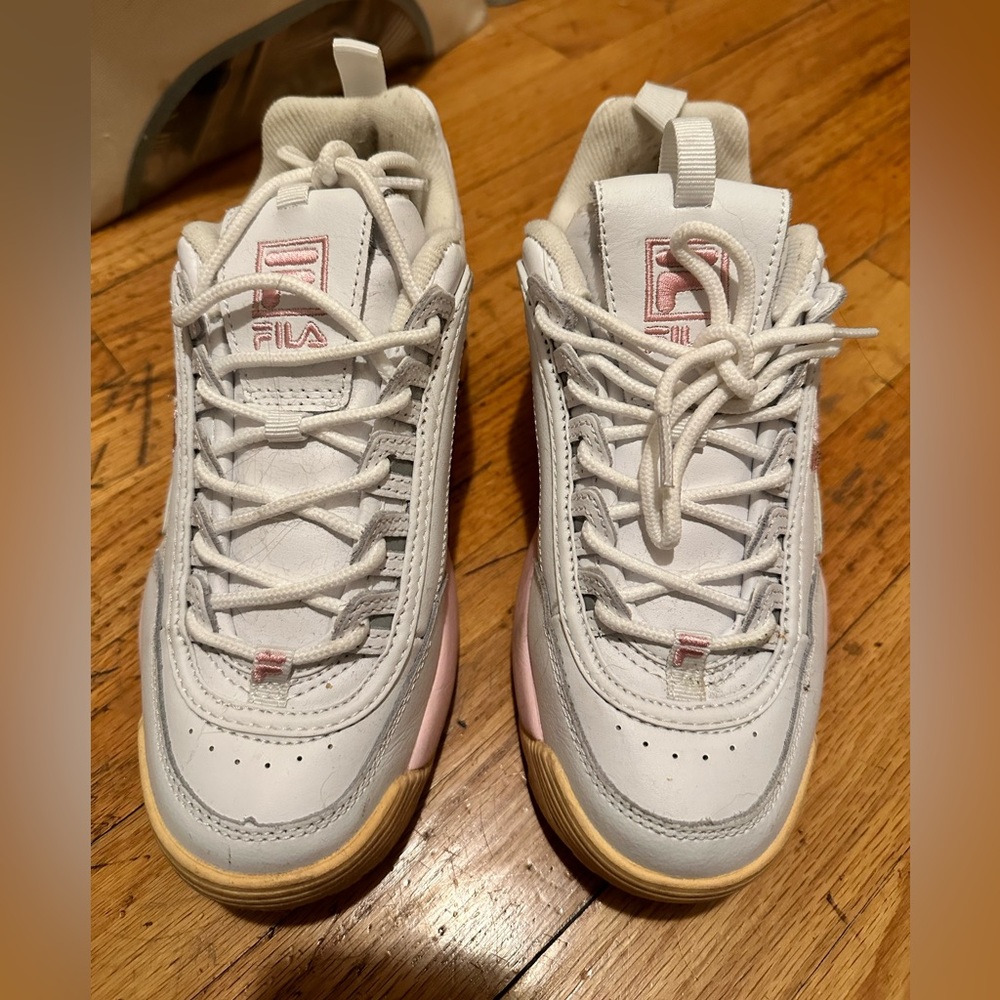 Fila, white and pink sneakers, size 8